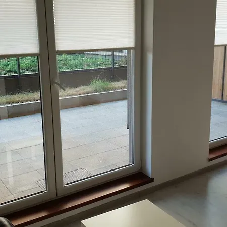 - Targi, Dworzec Poznań