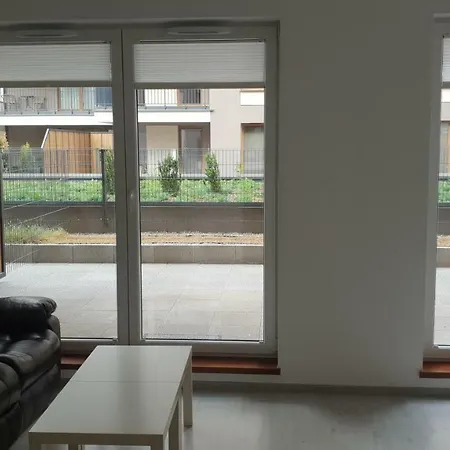 - Targi, Dworzec Apartment *